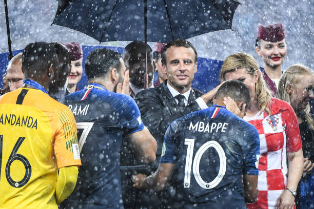 防守不力 防守不力